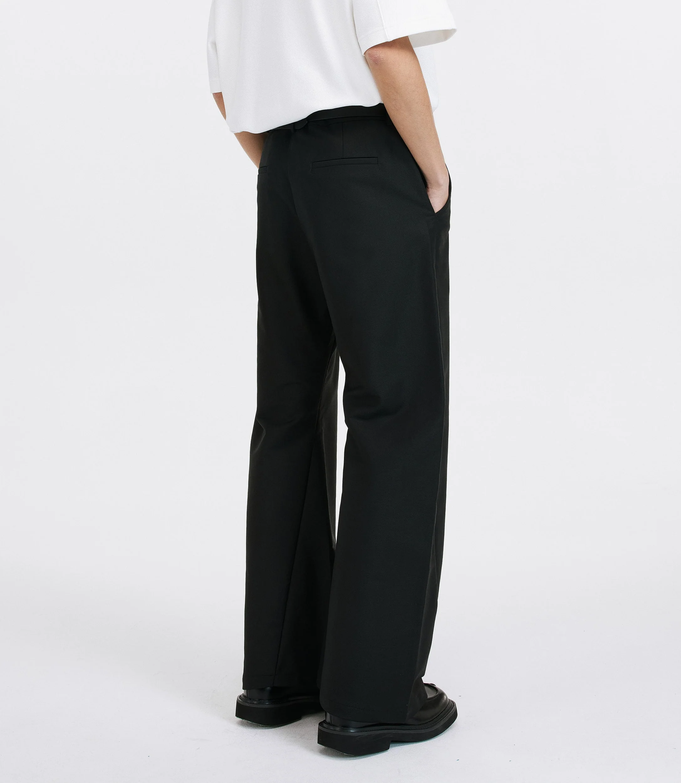 Wide Leg Tailored Panelled Trousers with Belt Loops - Image 4